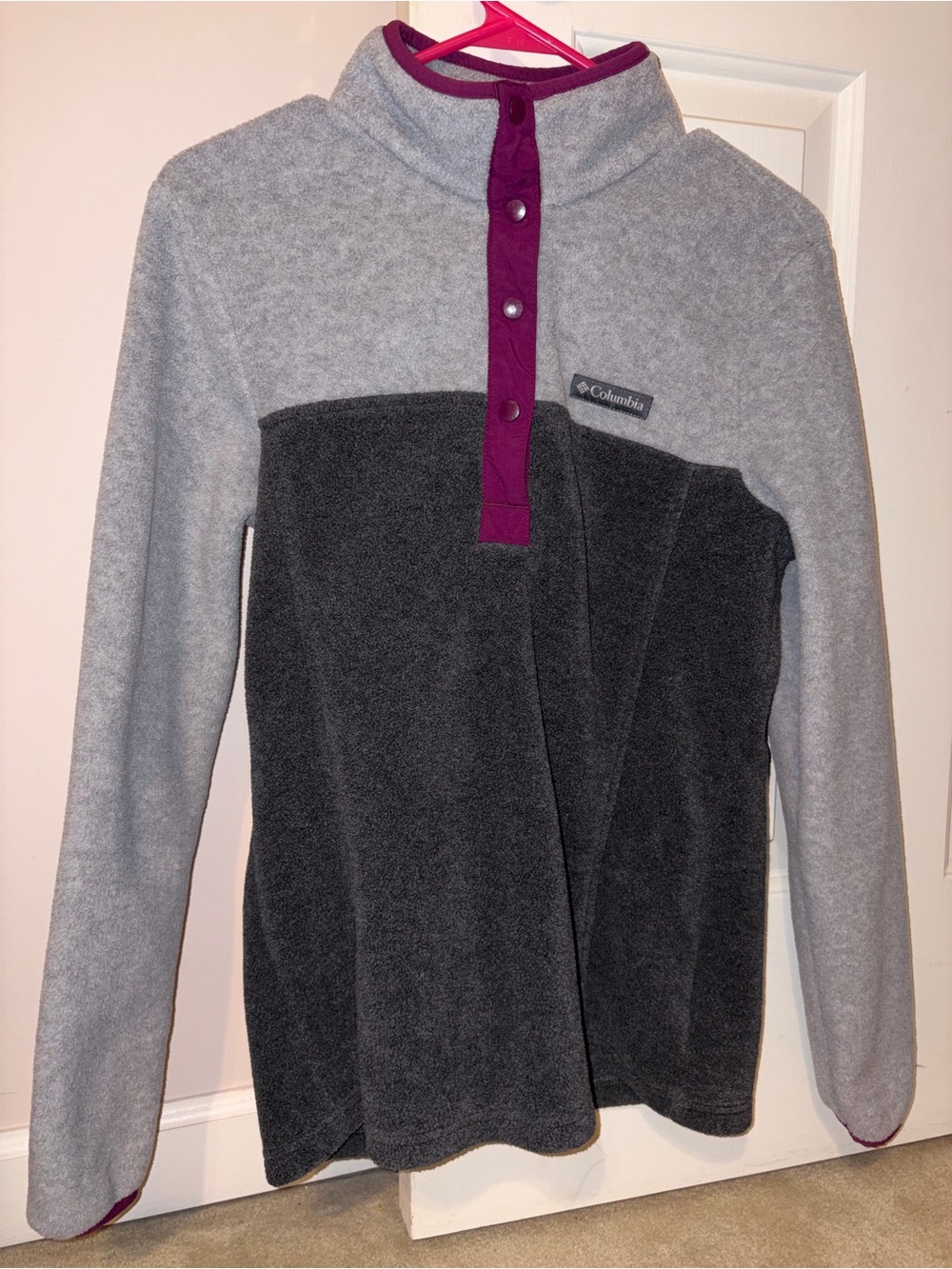 Columbia Gray & Charcoal Fleece Pullover with Plum Snap Placket - Picture 3 of 7
